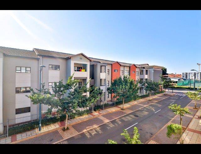 3 BEDROOM FLAT FOR SALE IN UMHLANGA RIDGE